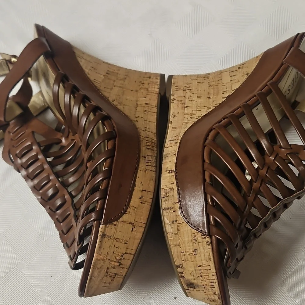 Guess Cage Gladiator Platform Cork Wedge Sandals 9.5 EUC Brown Natural
